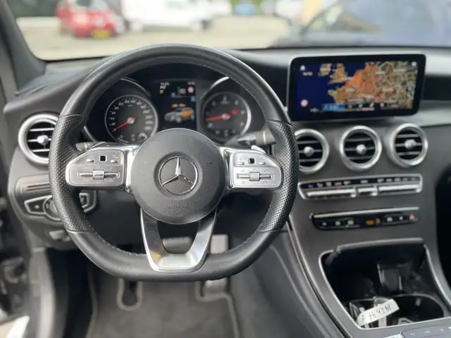 Mercedes-Benz GLC Class view 8