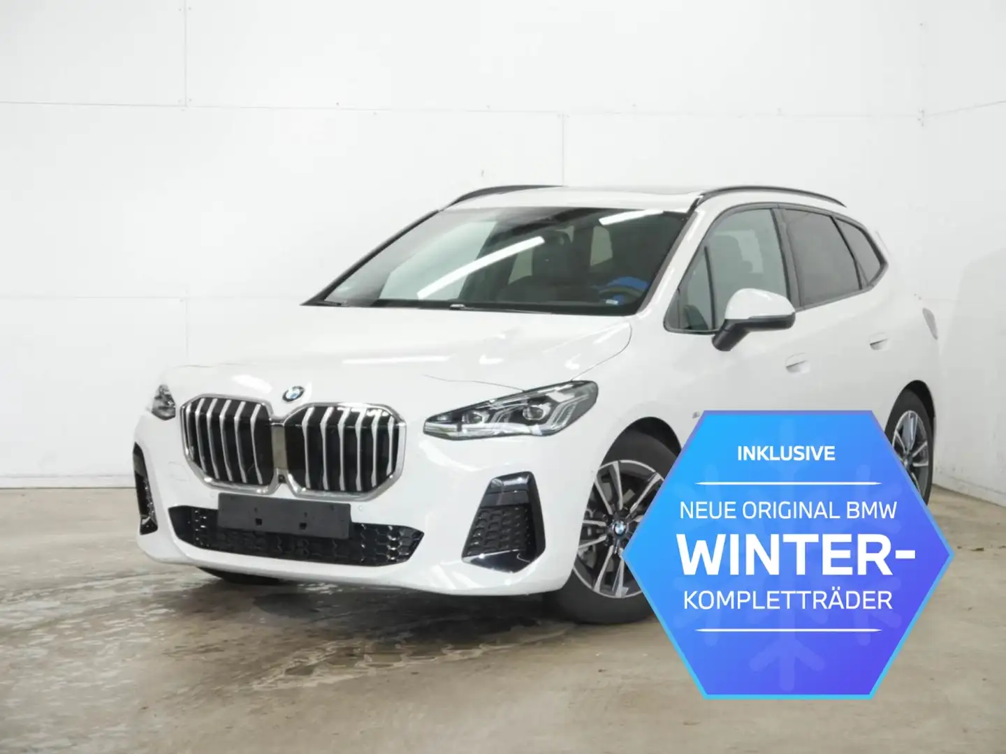 BMW 220 i Active Tourer ///M-Sport ACC PanoSD AHK Blanc - 1