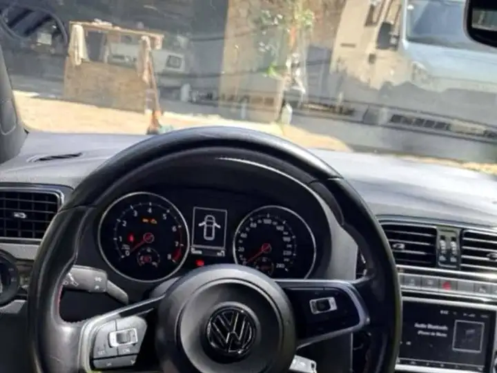 Volkswagen Polo 1.8 TSI BMT GTI 3p 2015, foto 4