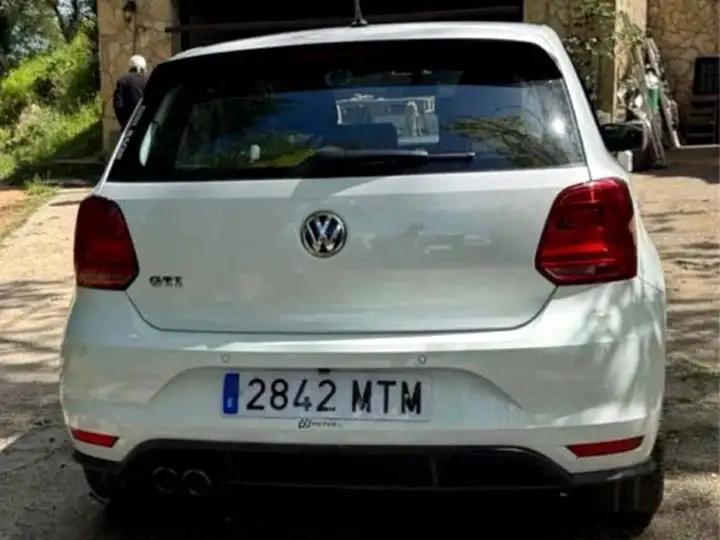 Volkswagen Polo 1.8 TSI BMT GTI 3p 2015, foto 3