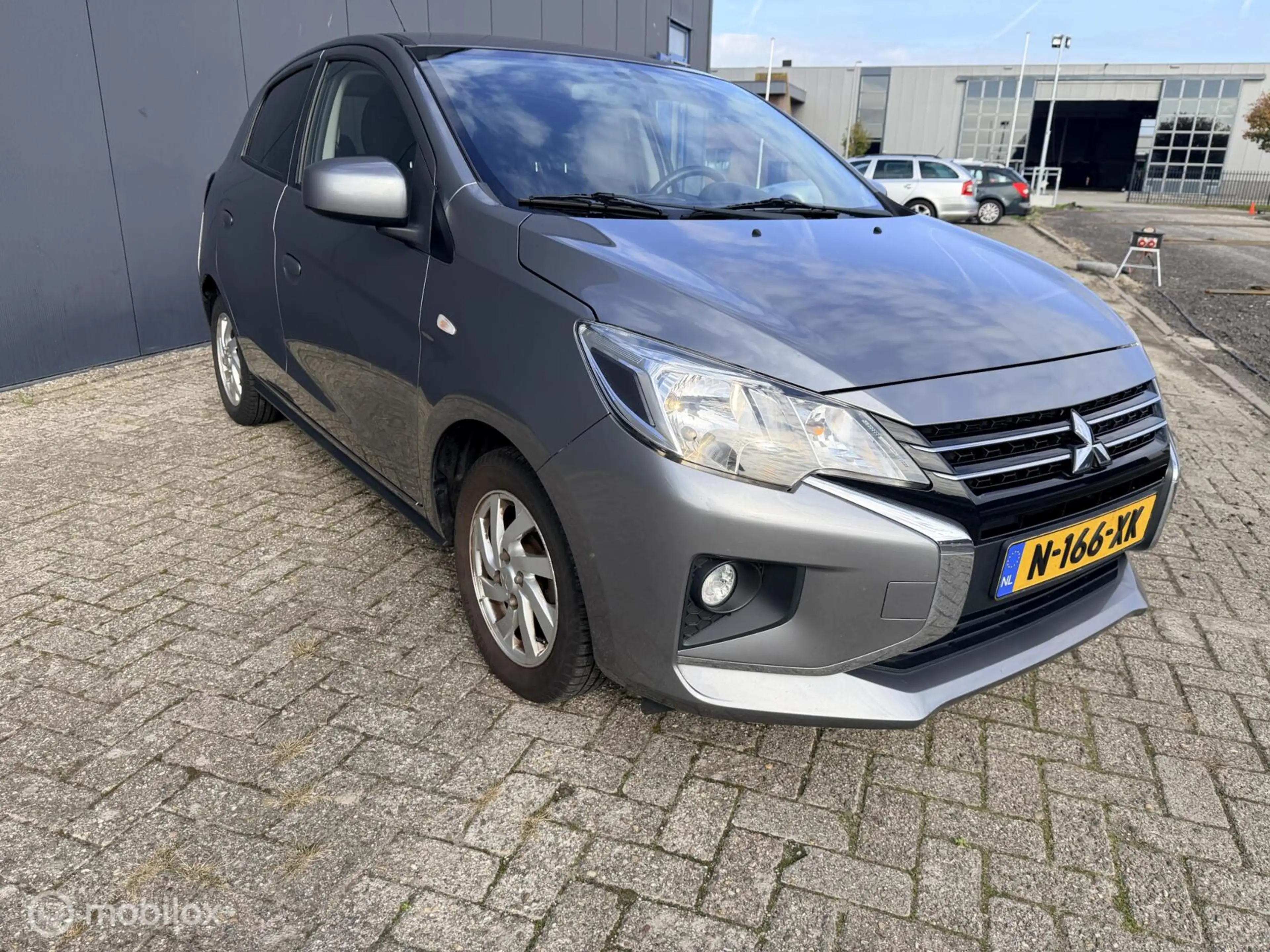 Mitsubishi Space Star 1.2 Intense — photo 20