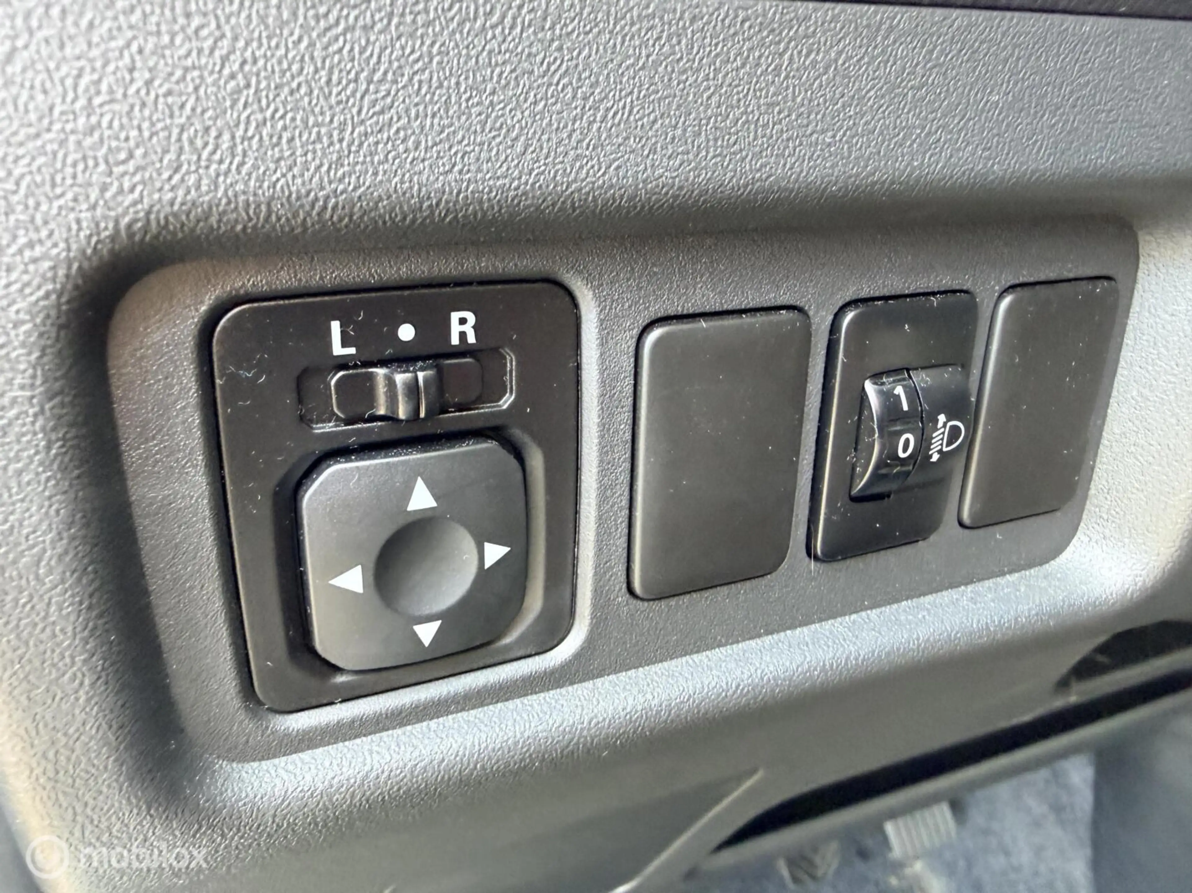 Mitsubishi Space Star 1.2 Intense — photo 12
