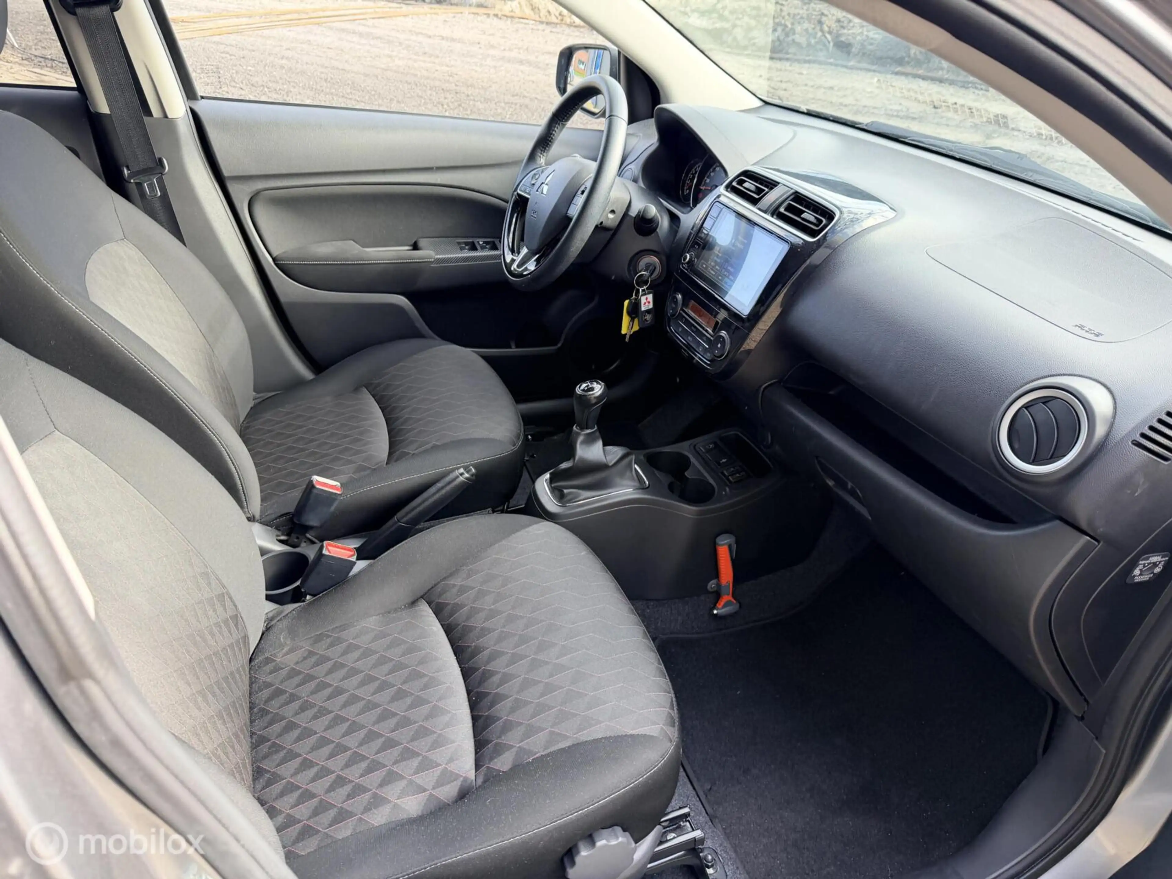 Mitsubishi Space Star 1.2 Intense — photo 23