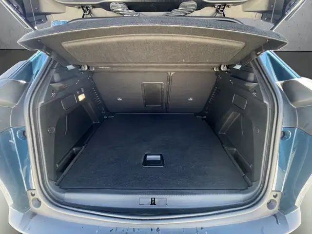 Peugeot 3008 view 7
