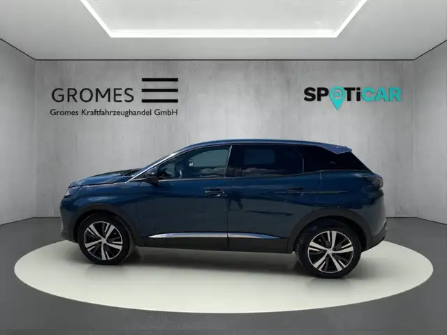 Peugeot 3008 view 6