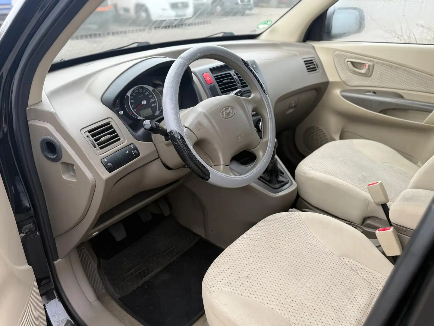 Hyundai TUCSON Tucson 2.0 2WD GLS Schwarz - 2