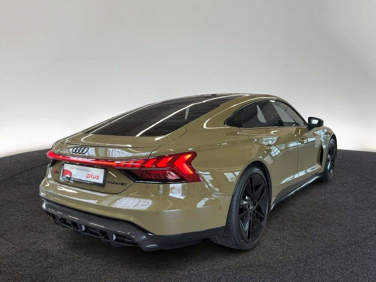 Audi e-tron GT RS