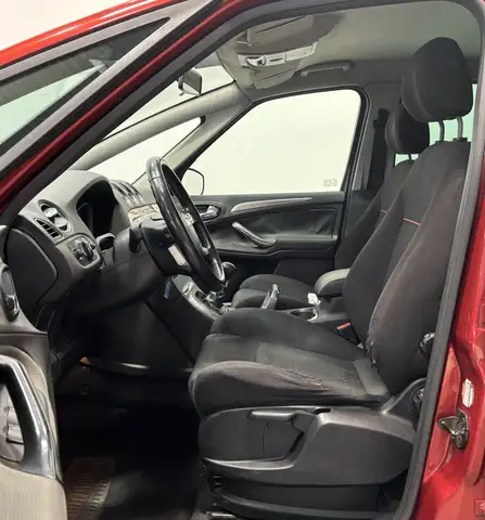 Ford S-Max view 7