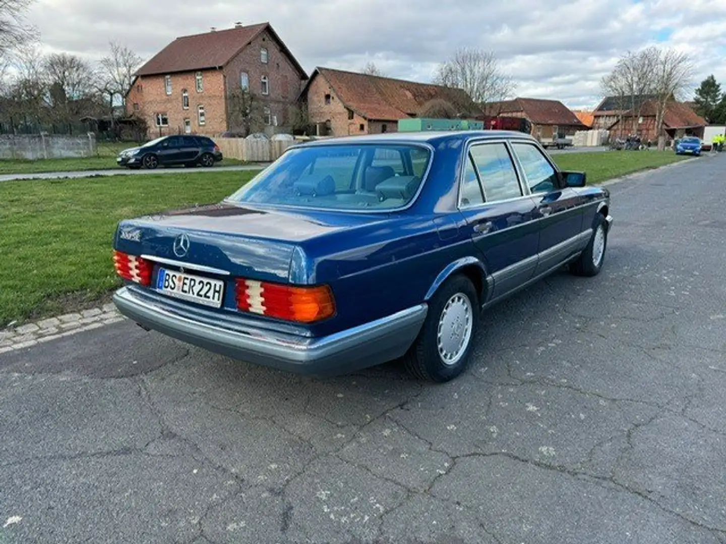 Mercedes-Benz S 300 300 SE Modrá - 2