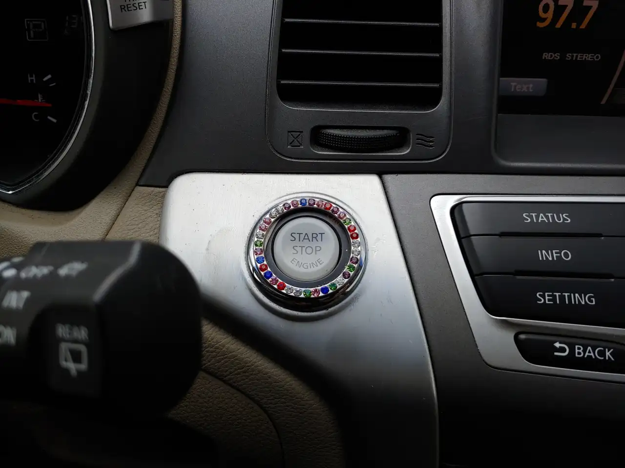 Nissan Murano снимка Nissan Murano
