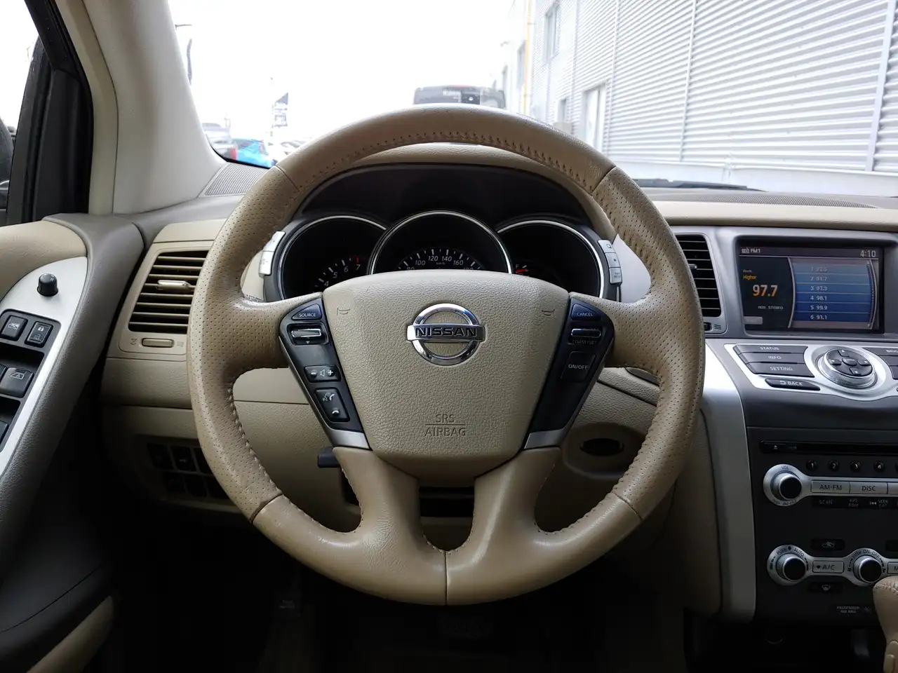 Nissan Murano снимка Nissan Murano