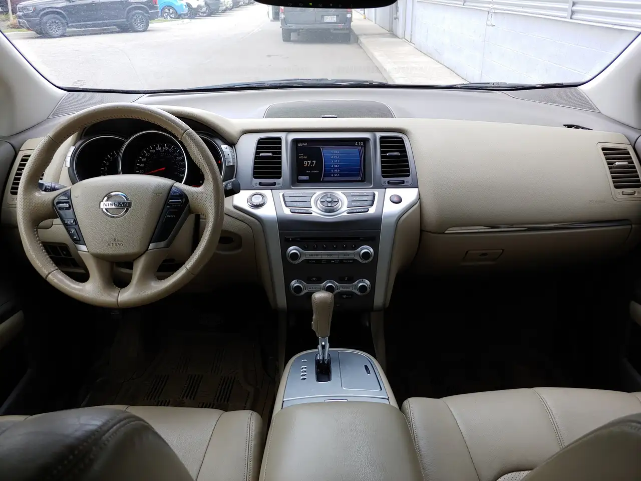 Nissan Murano снимка Nissan Murano