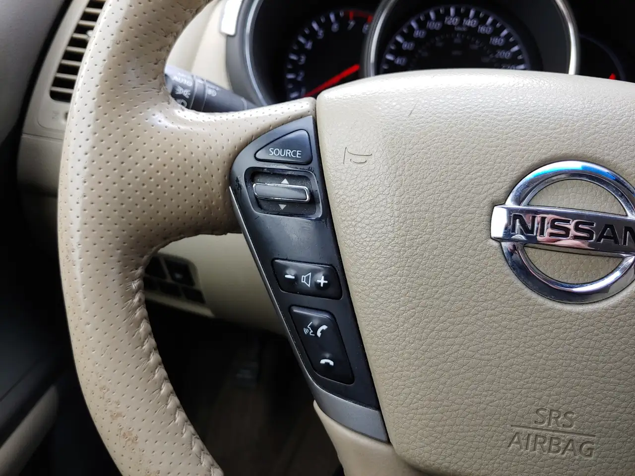 Nissan Murano снимка Nissan Murano