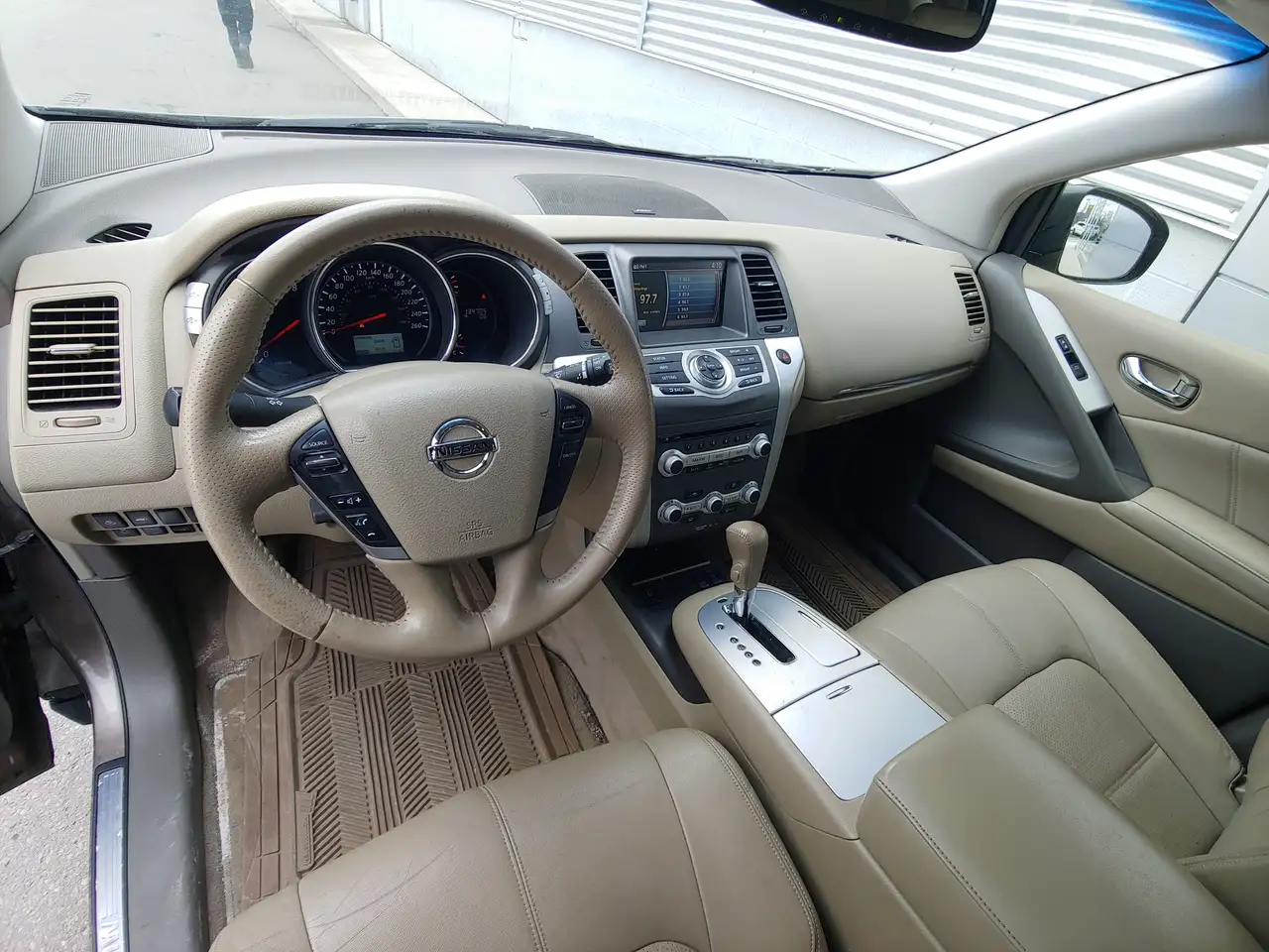 Nissan Murano снимка Nissan Murano