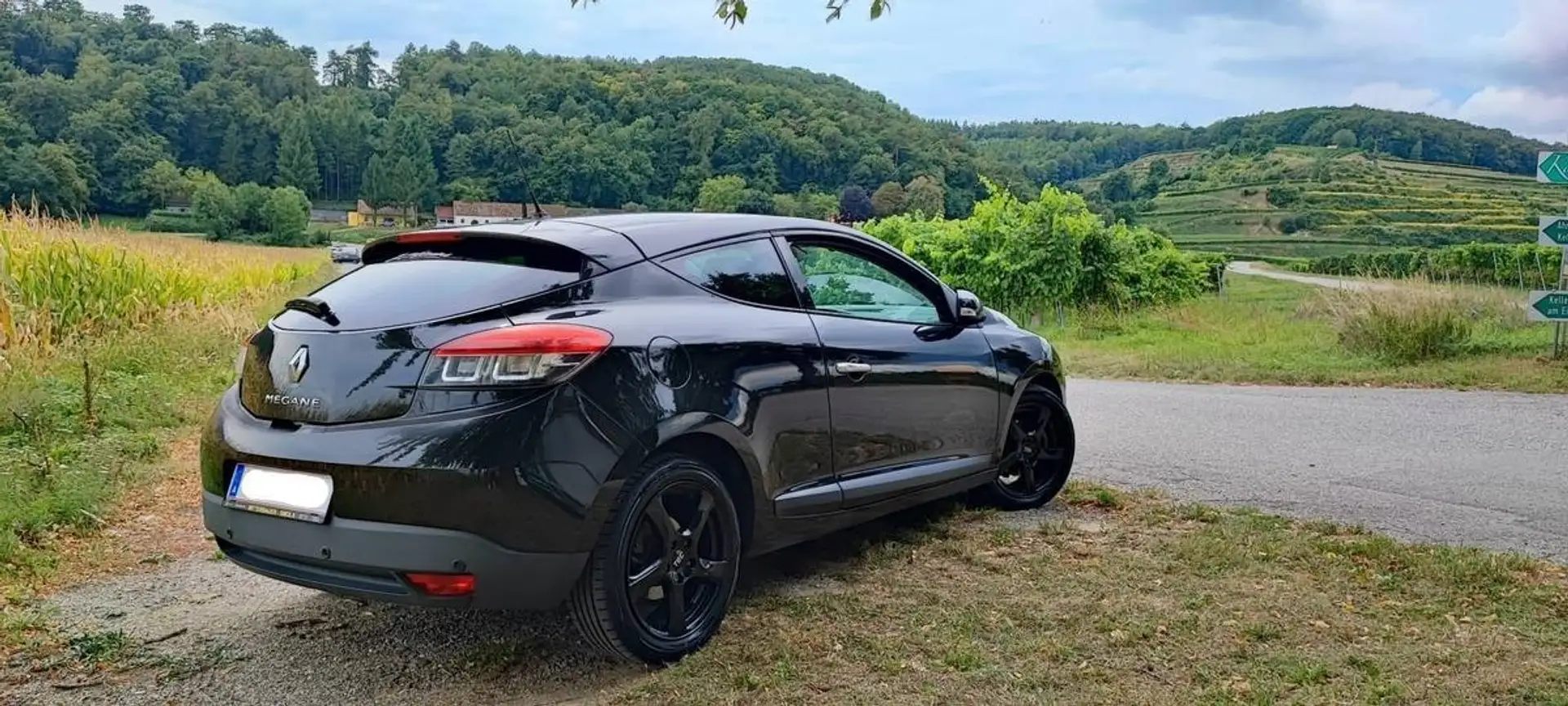 Renault Megane dCi 110 FAP Coupe Dynamique Schwarz - 2
