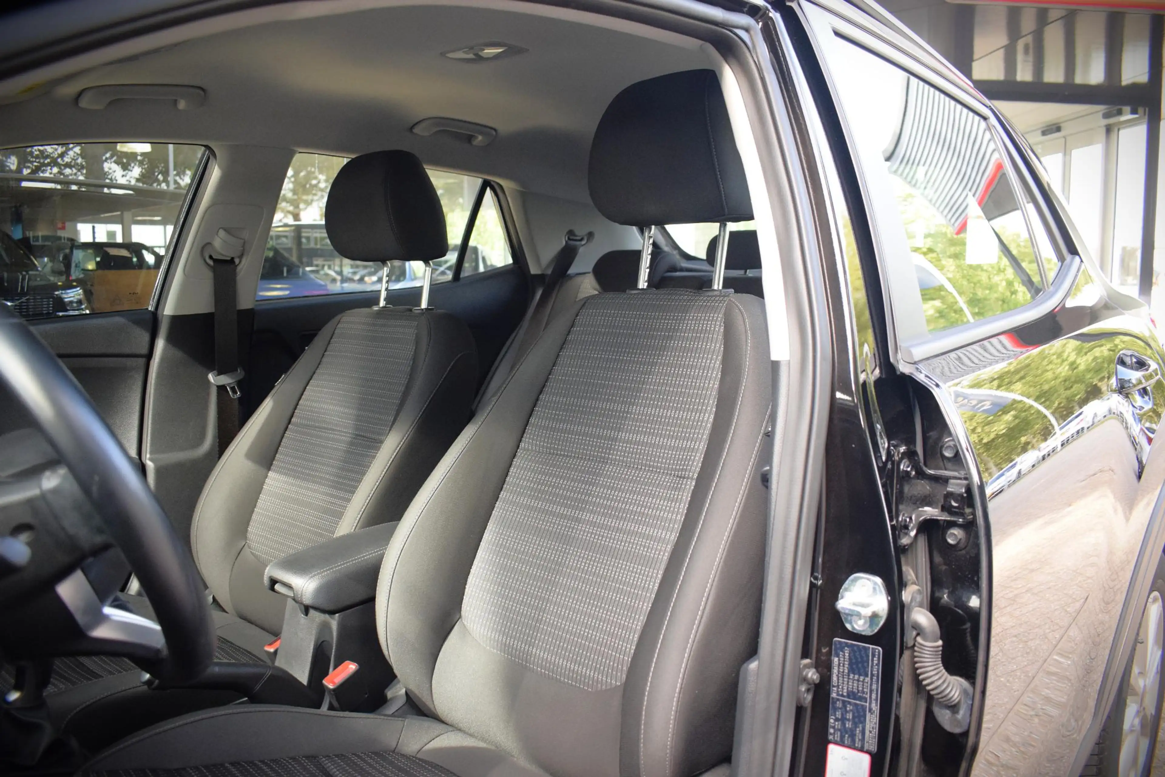 Kia Stonic 1.0 T-GDi MHEV DynamicLine |CAMERA|CARPLAY|CRUISE| — photo 27