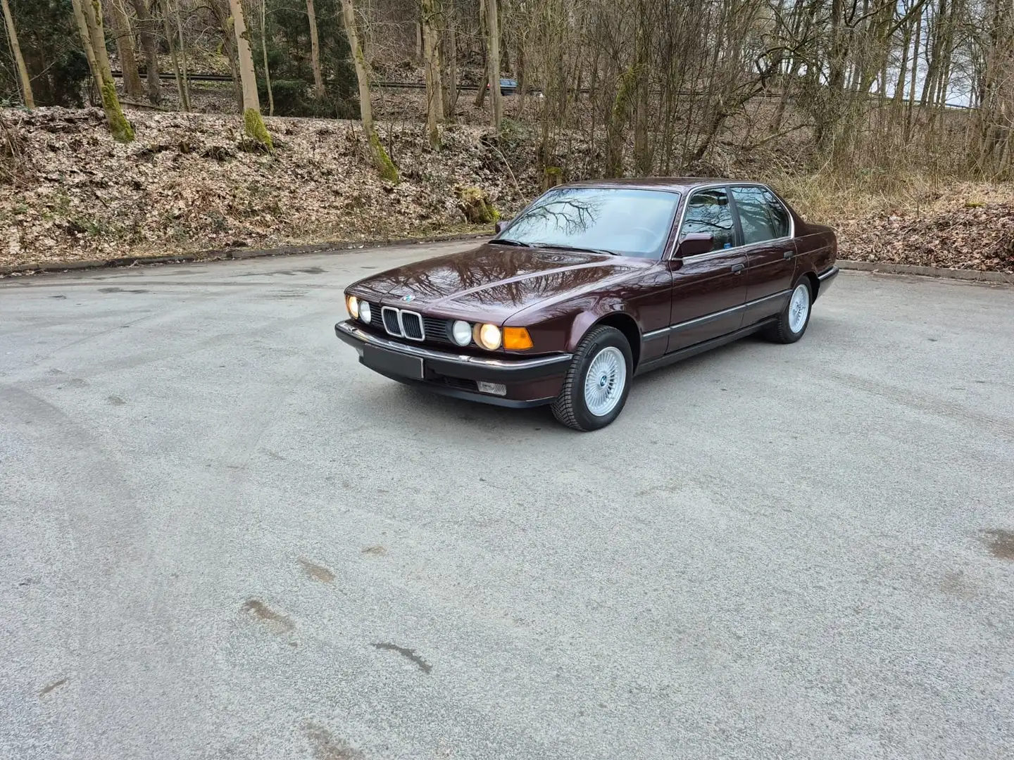 BMW 730 730i (6-Zylinder) Rot - 2