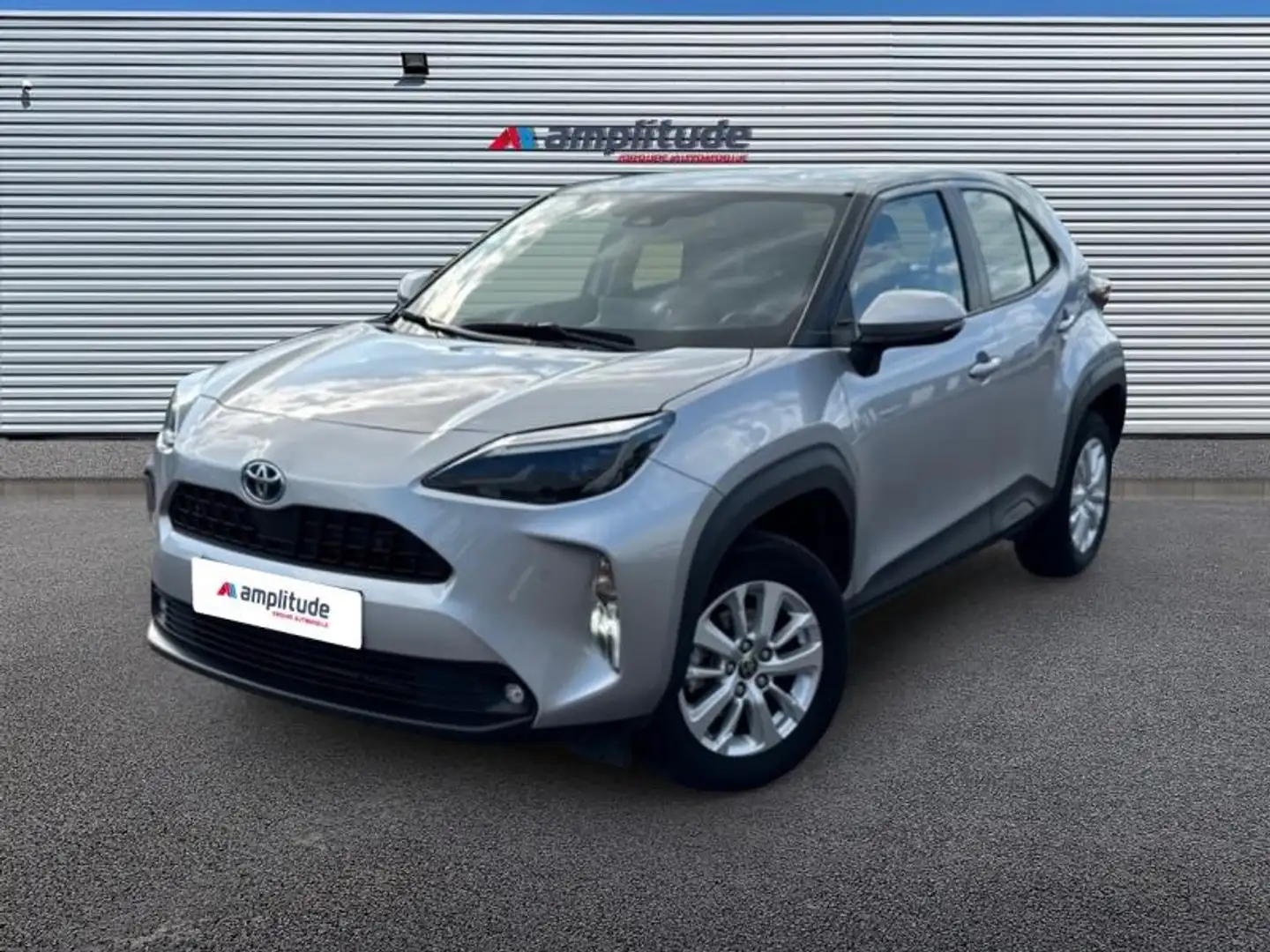 Toyota Yaris Cross 116h Dynamic MY22 - 1