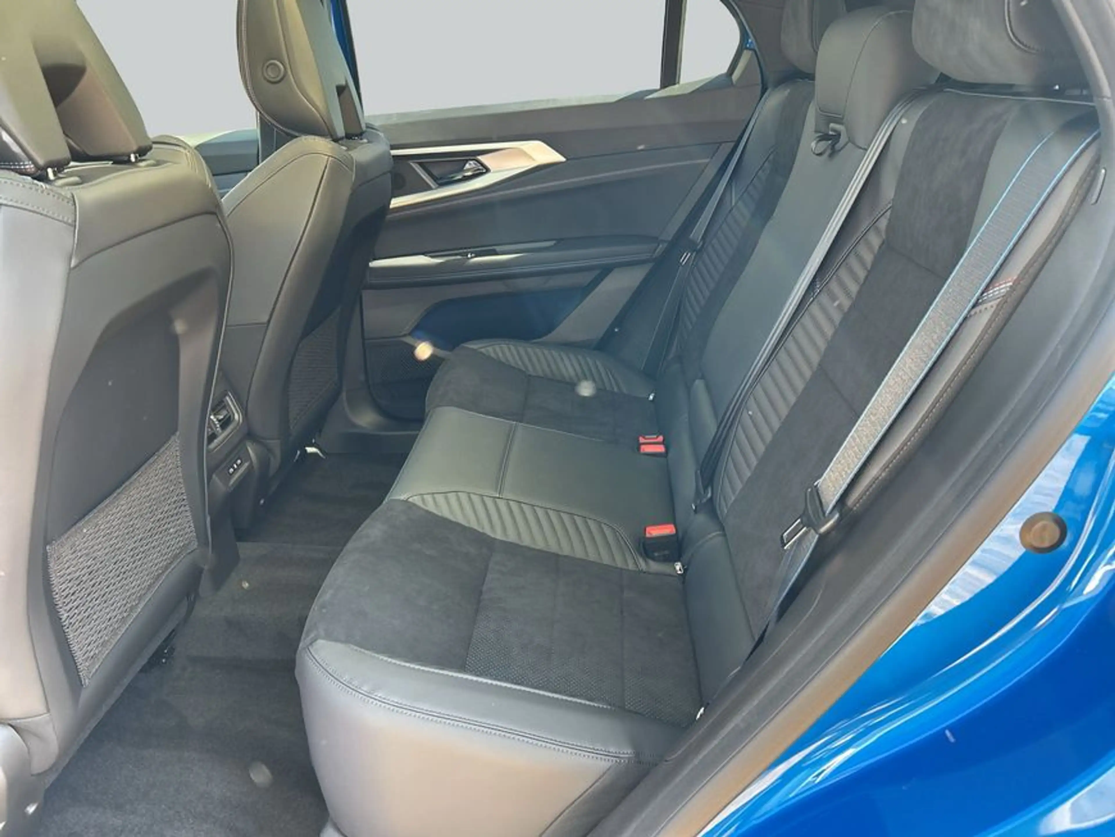 Renault Rafale E-TECH Full Hybrid 200 Esprit Alpine — photo 11