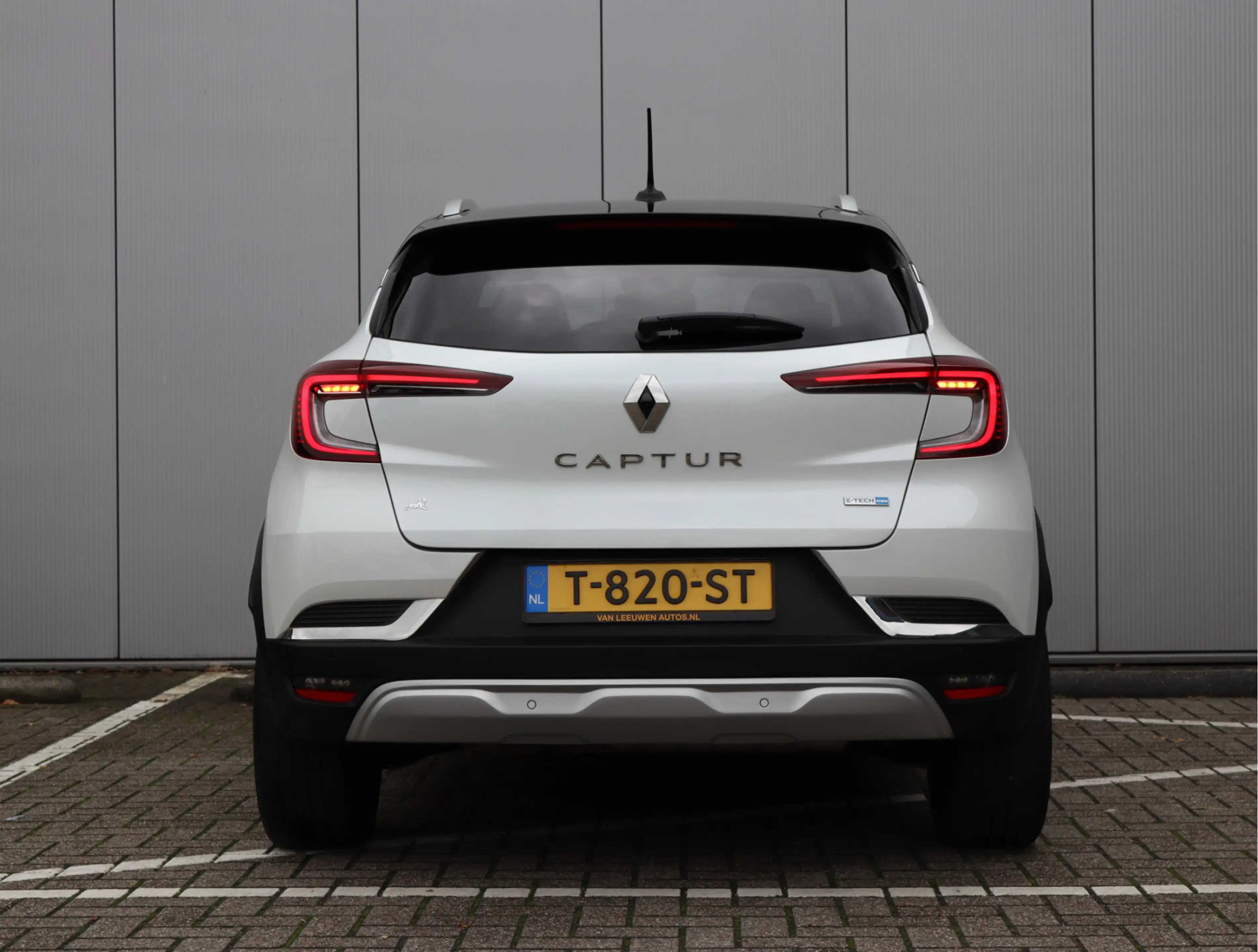 Renault Captur 1.6 E-Tech full hybrid 145 techno | Camera | LED | — photo 7