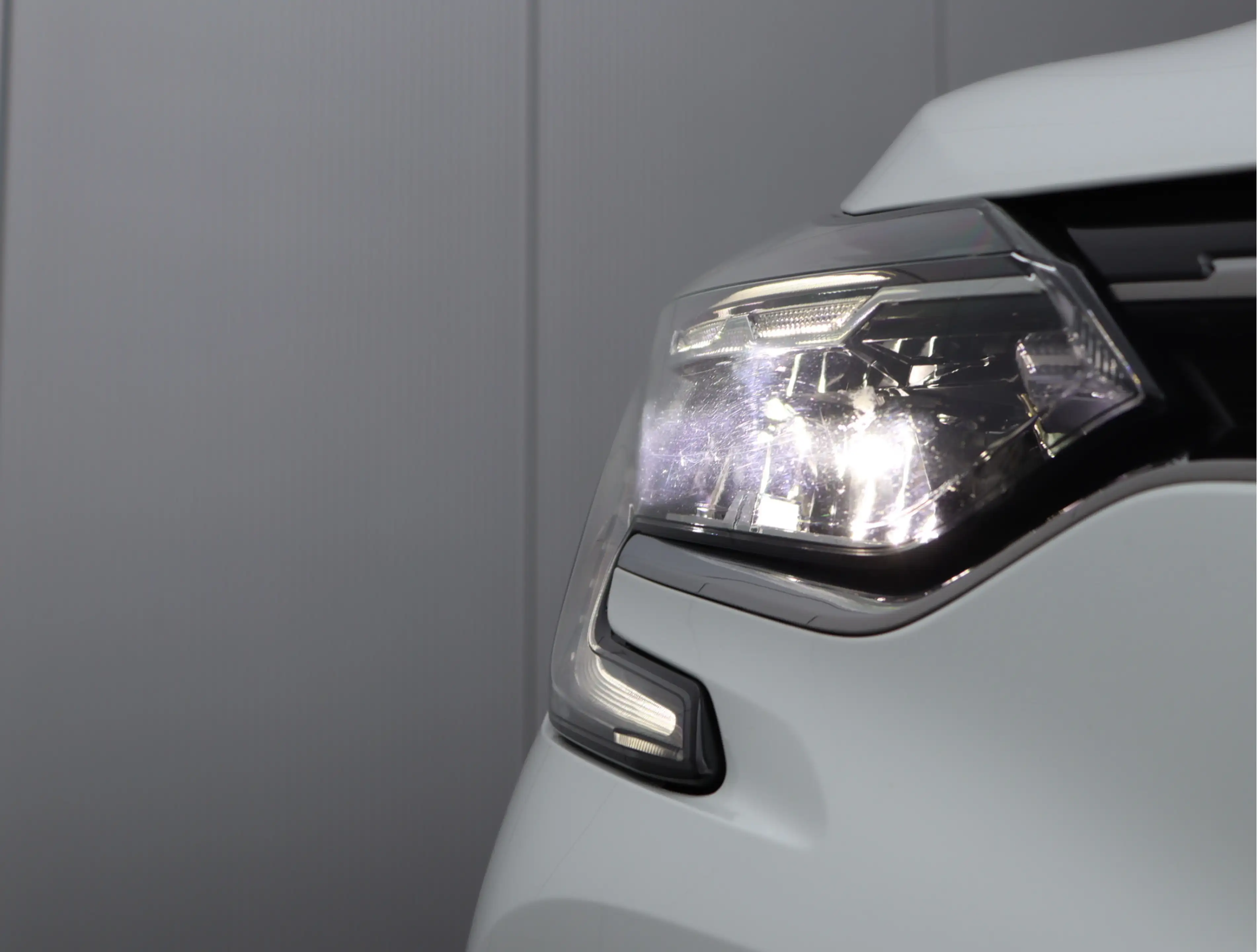 Renault Captur 1.6 E-Tech full hybrid 145 techno | Camera | LED | — photo 8