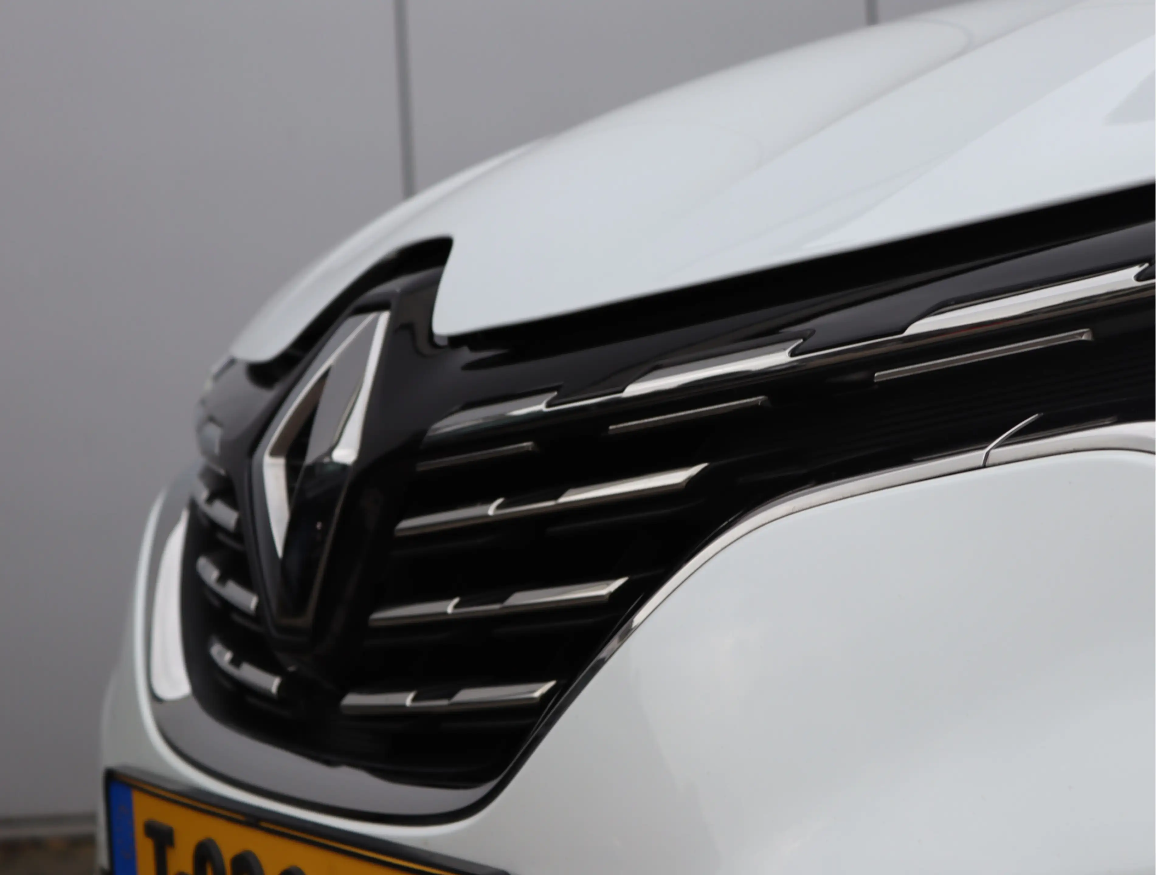 Renault Captur 1.6 E-Tech full hybrid 145 techno | Camera | LED | — photo 9