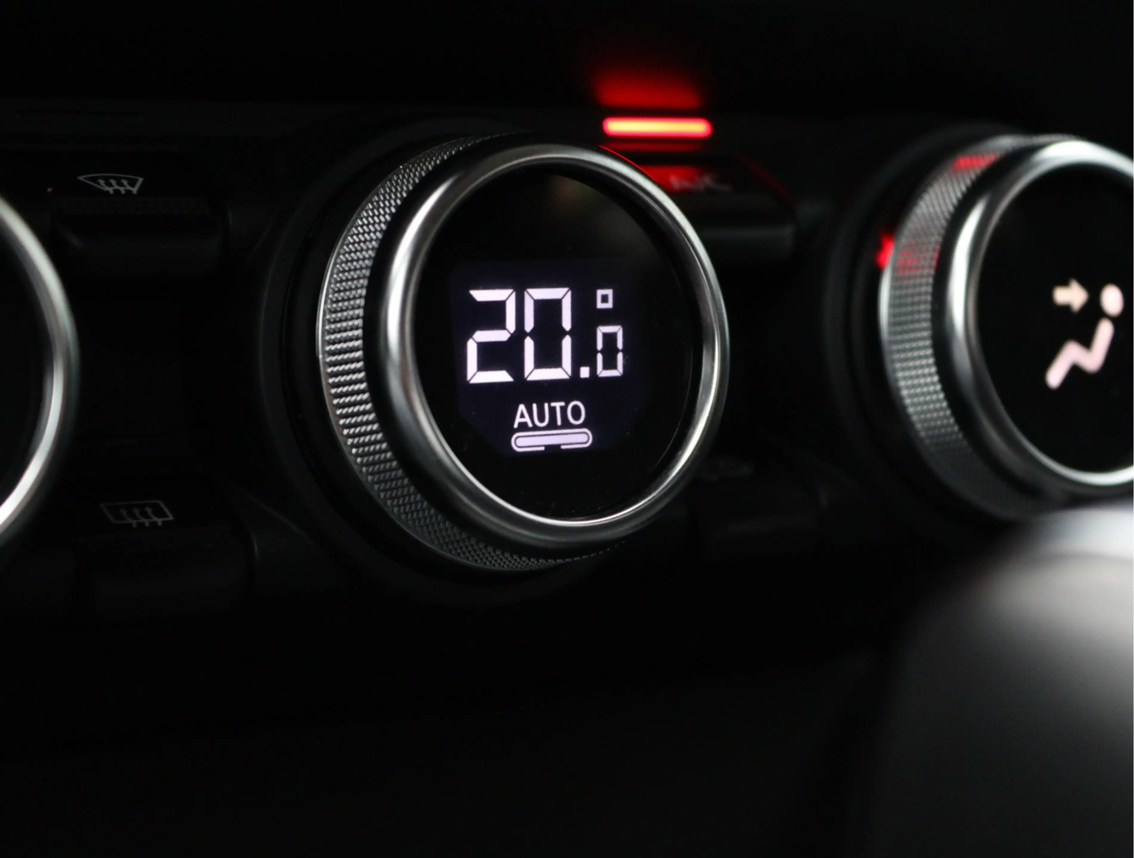 Renault Captur 1.6 E-Tech full hybrid 145 techno | Camera | LED | — photo 49