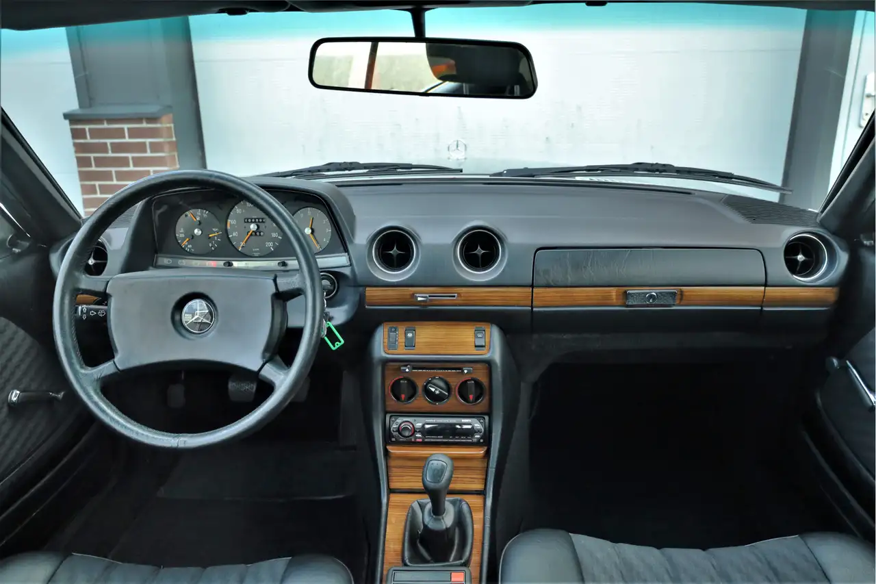 Mercedes-Benz CE 280 200-280 (W123) 230 98692km Belastingvrij, foto 12