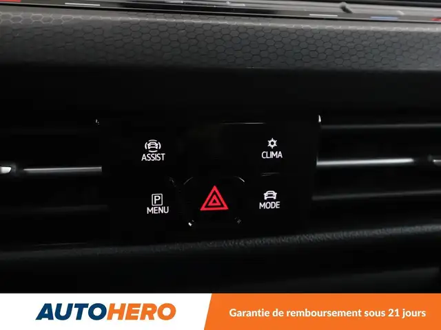 Volkswagen Golf view 28