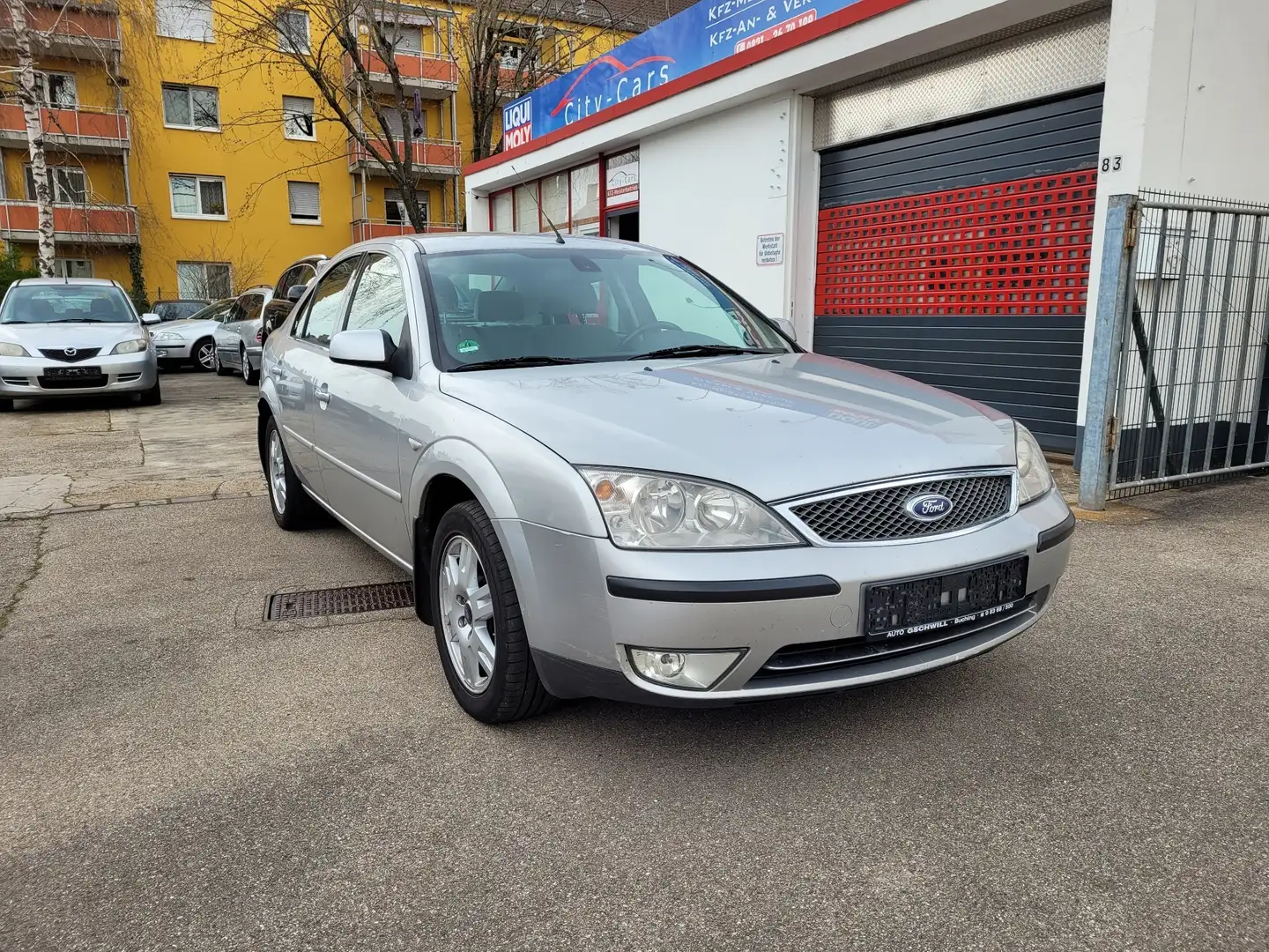 Ford Mondeo Ghia (06.2003->) Zilver - 1