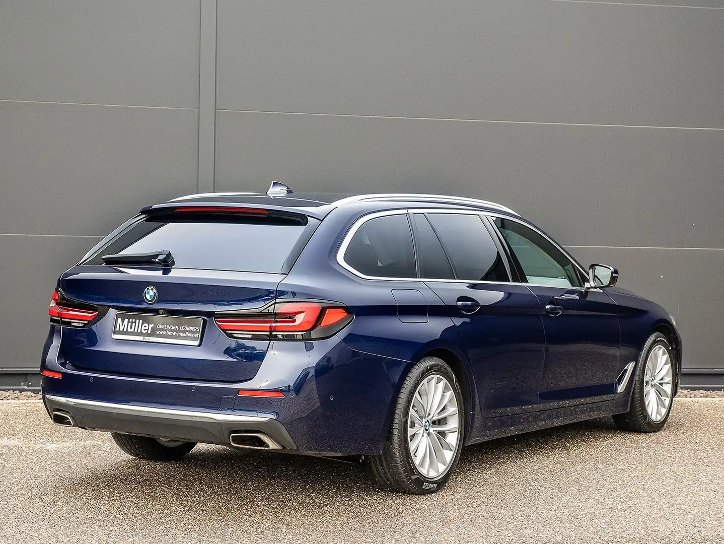 BMW 530 d xDrive T. Luxury Line ACC HUD SoftClose 1VB Kame Bleu - 2