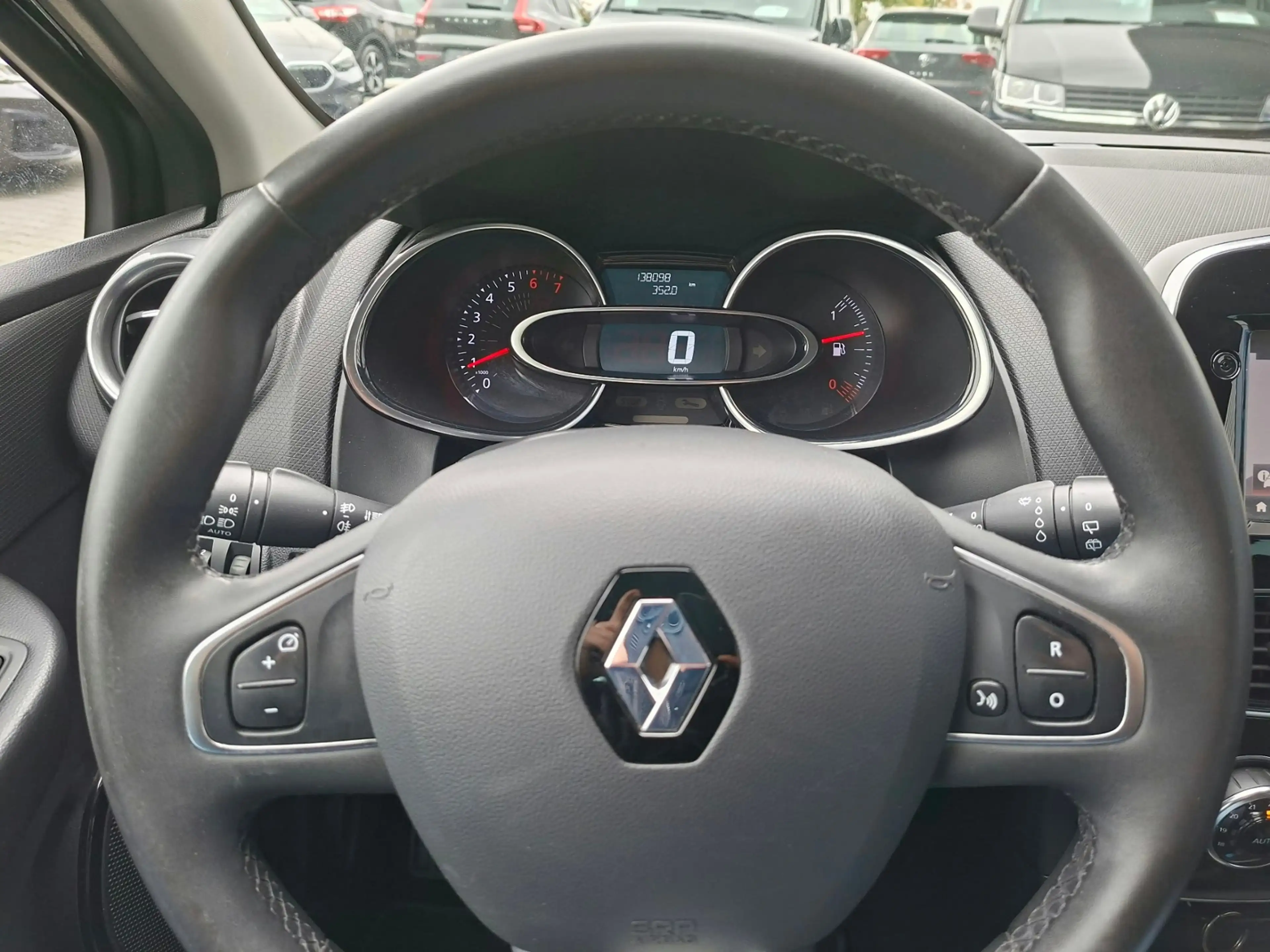 Renault Clio IV 0.9 TCe "Limited" *NAVI*DAB*PDC*LM-FELGEN*KLIM — photo 11