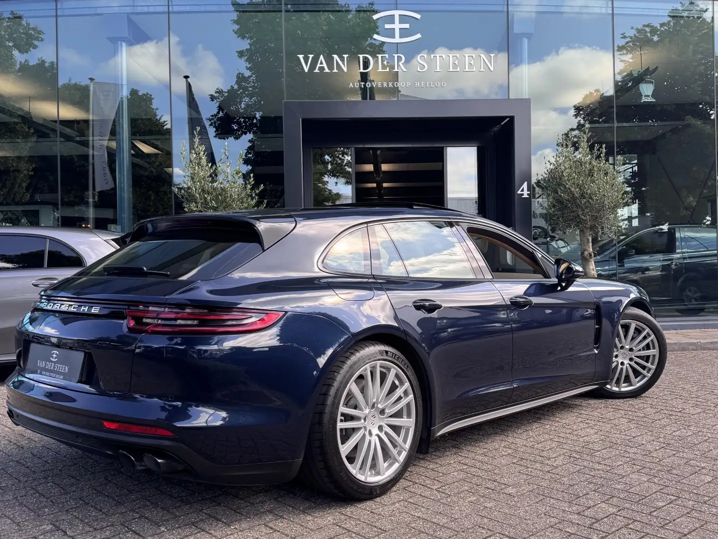 Porsche Panamera Sport Turismo 2.9 4 E-Hybrid Memory Seats V+A | Ap Blauw - 2