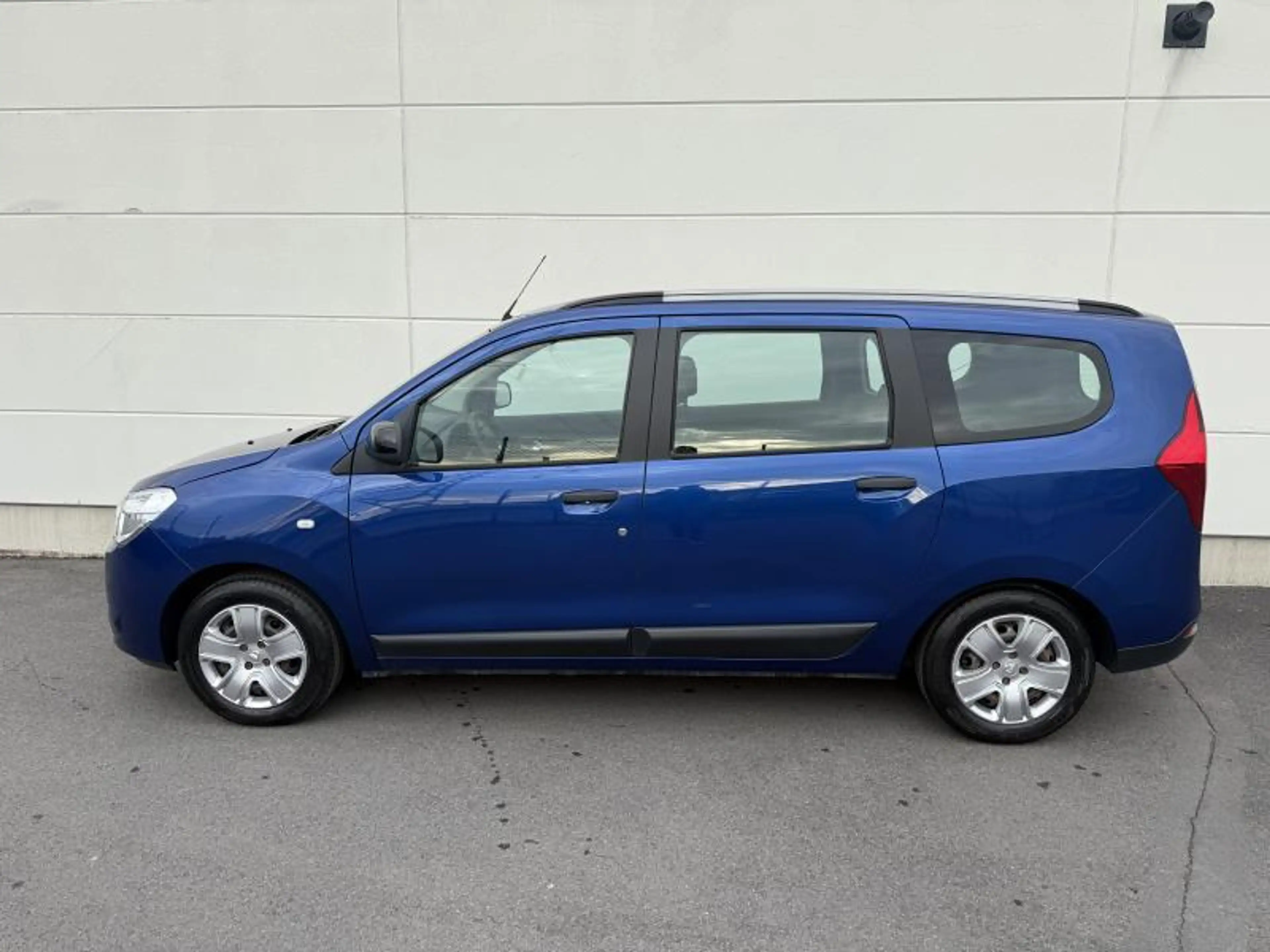 Dacia Lodgy Comfort 5pl 1.3 tce — photo 8