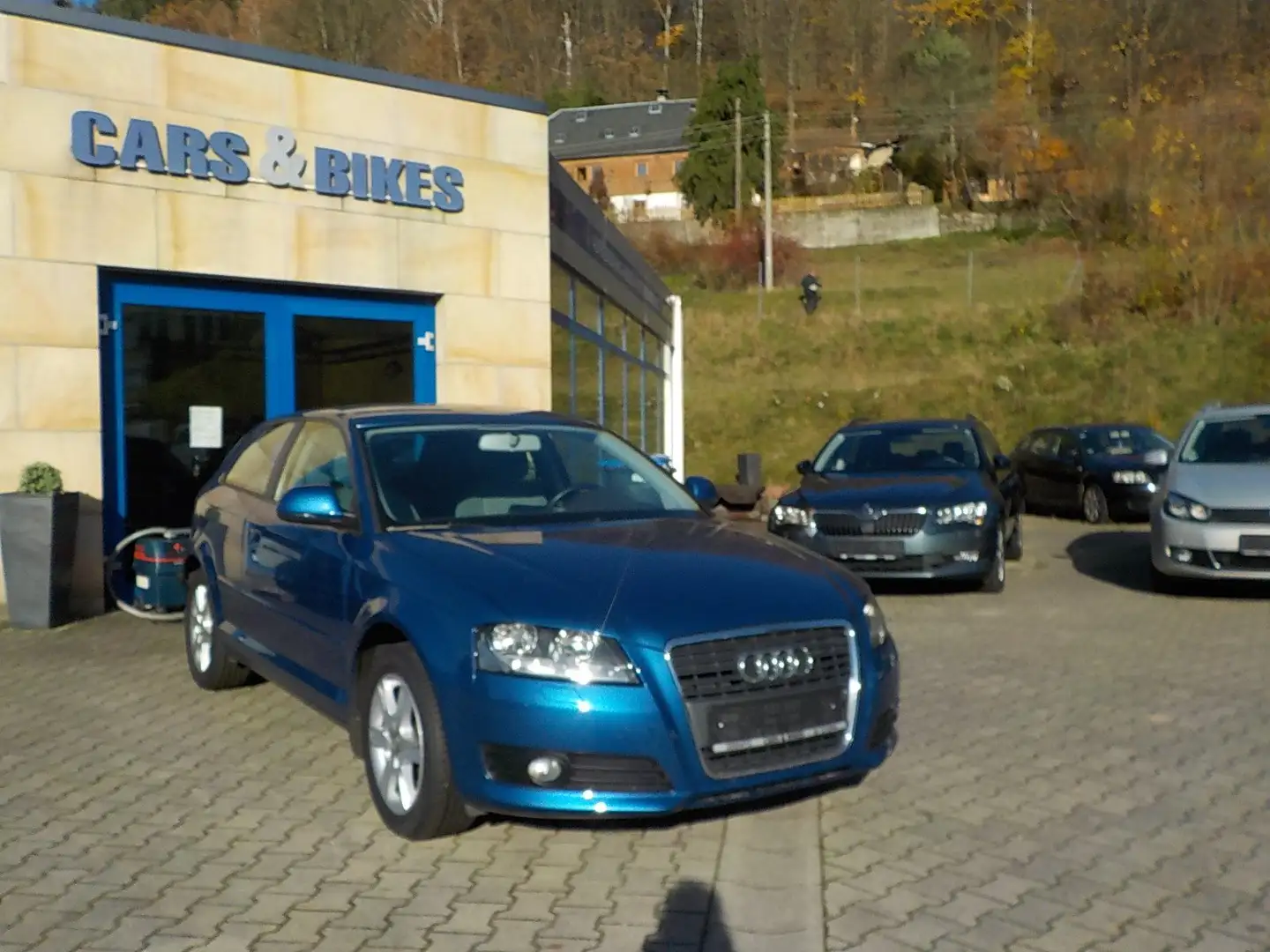 Audi A3 1.6 ALU! KLIMA! GEPFLEGT! SITZHEIZG.! Blau - 1