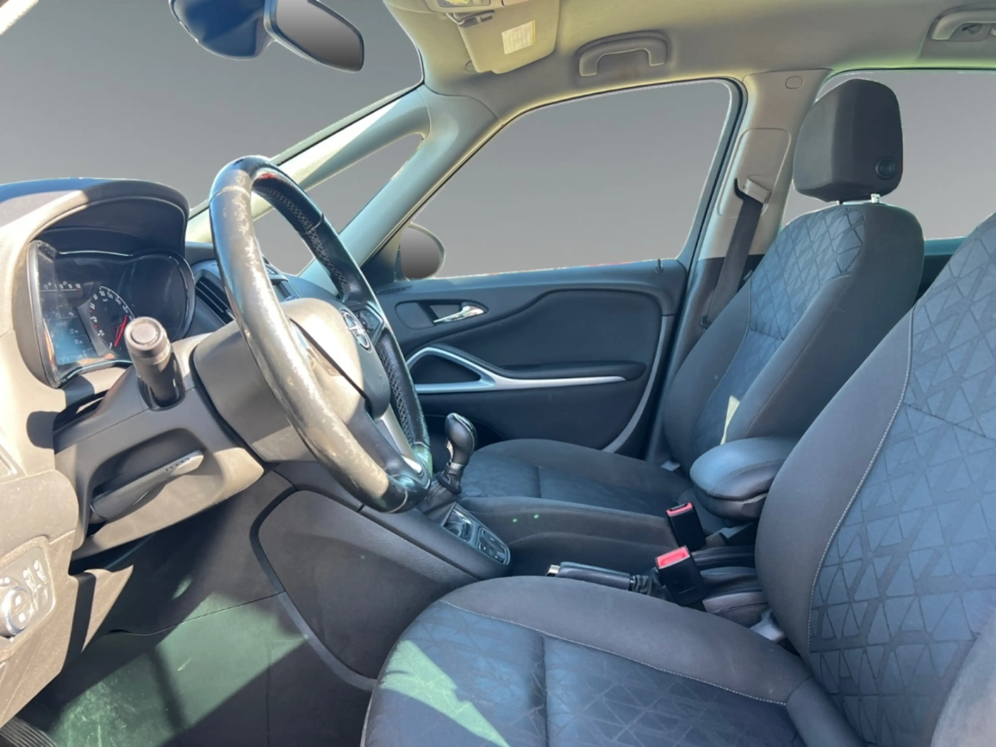 Opel Zafira C 120 Jahre 7-Sitze Start Stop Apple CarPlay Andro — photo 4