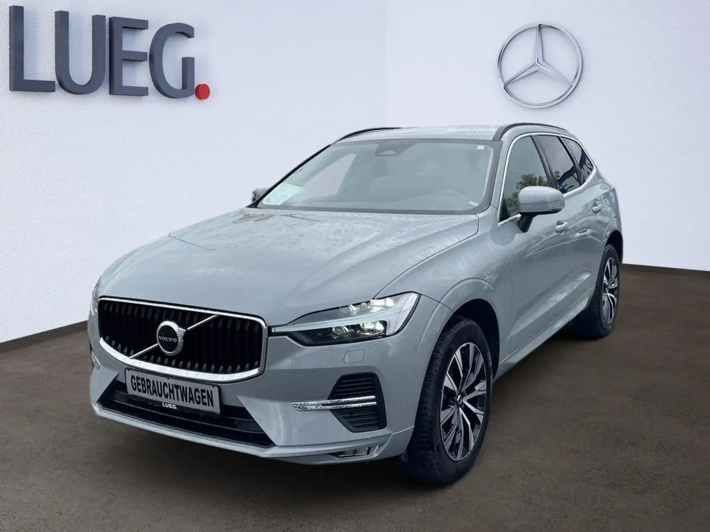 Volvo XC60 XC 60 B4 2WD Core DISTRONIC+DRIVER+LED+WINTERP Grau - 1