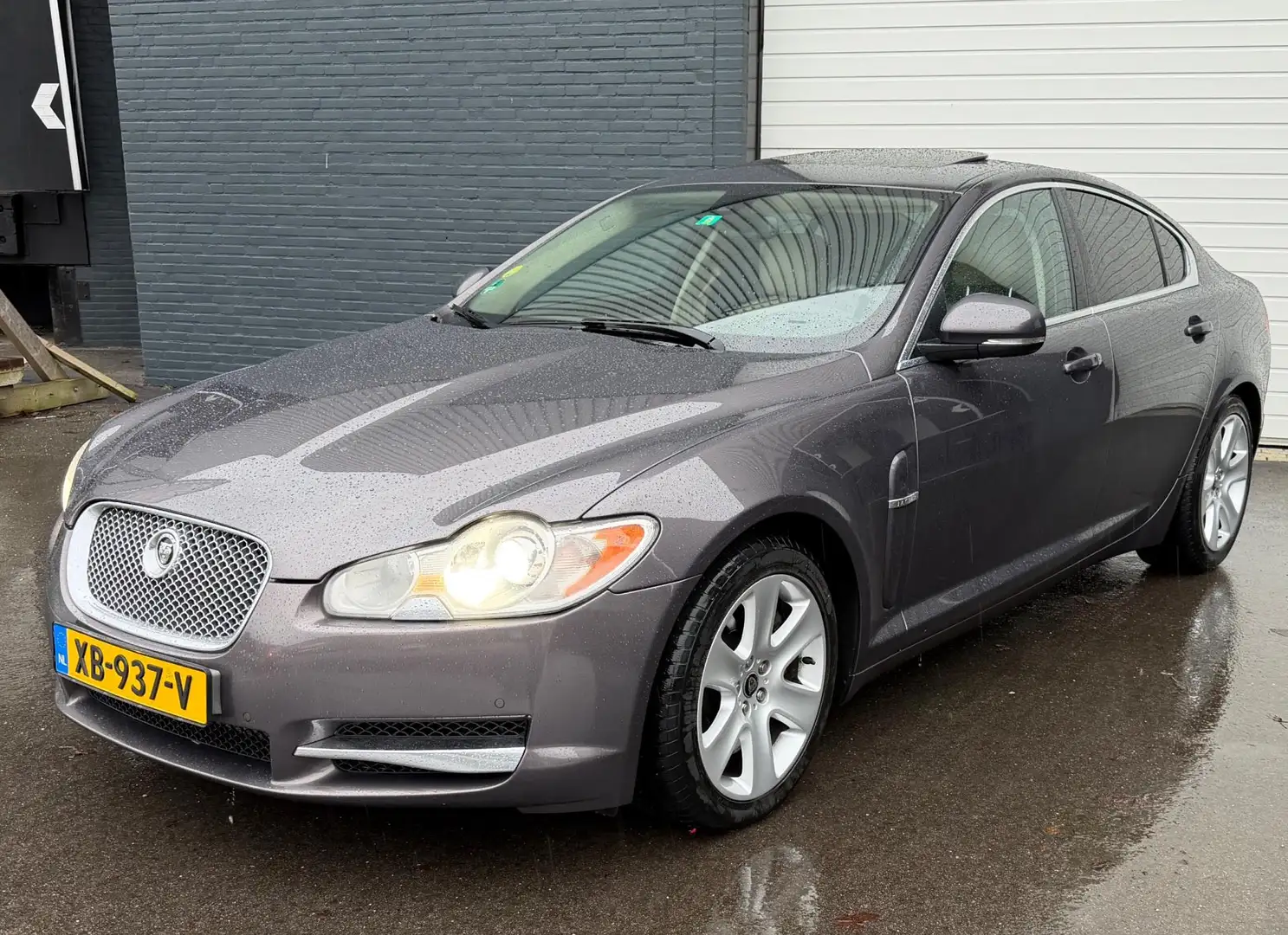 Jaguar XF 3.0D S V6 Portfolio VOLOPTIE/PANO/LEDER/MEMORY/ALC Grau - 2