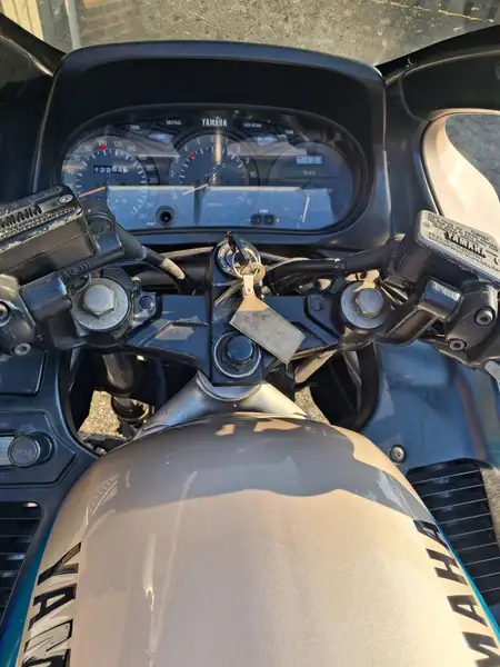 Yamaha FJ 1200 - foto 5