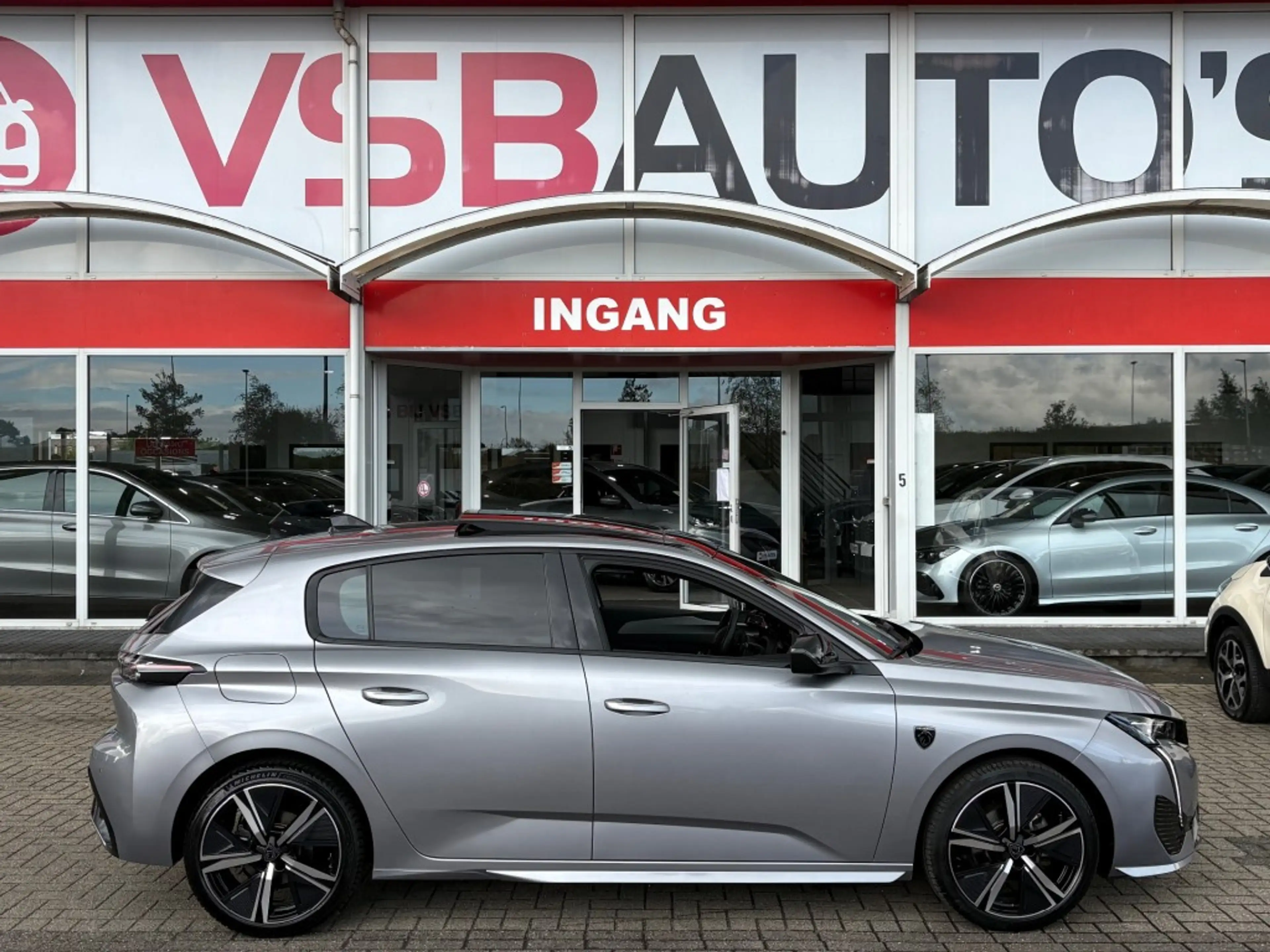 Peugeot 308 1.2 PURETECH 130PK AUT. GT PANO-DAK NAVI CAMERA CA — photo 4