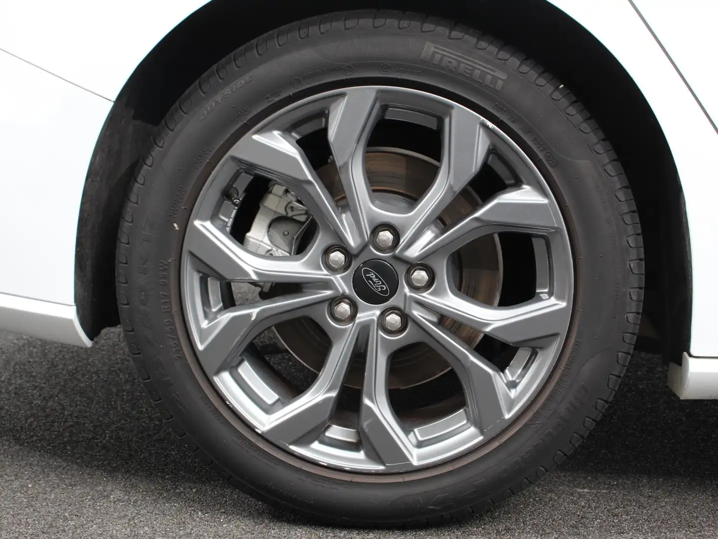 Ford Focus Wagon 1.0 EcoBoost Hybrid ST Line Navigatie Climat Wit - 2