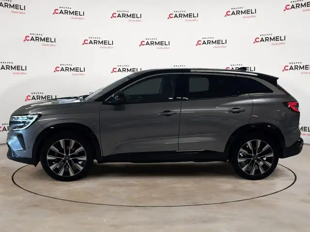 Renault Austral view 2