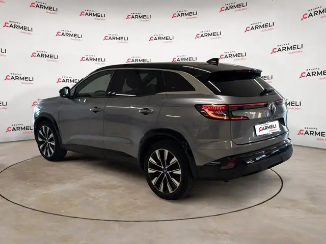 Renault Austral view 3