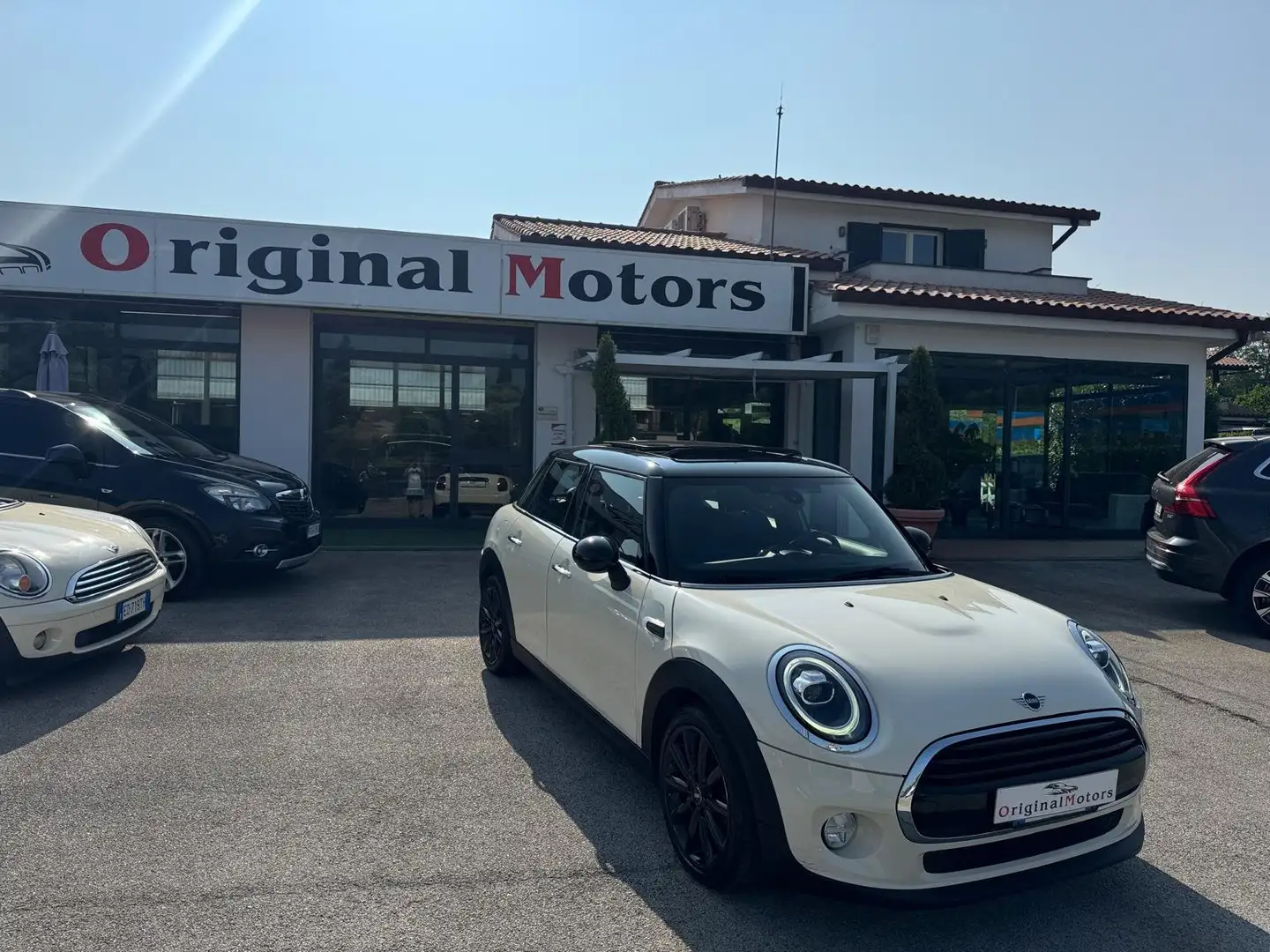 MINI Cooper D 5 PORTE/TETTO/NAVI/CAMBIO AUTOMATICO/FARI FULL LED Beige - 1