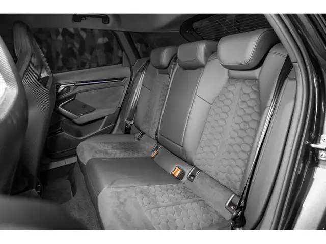 Audi RS3 view 12