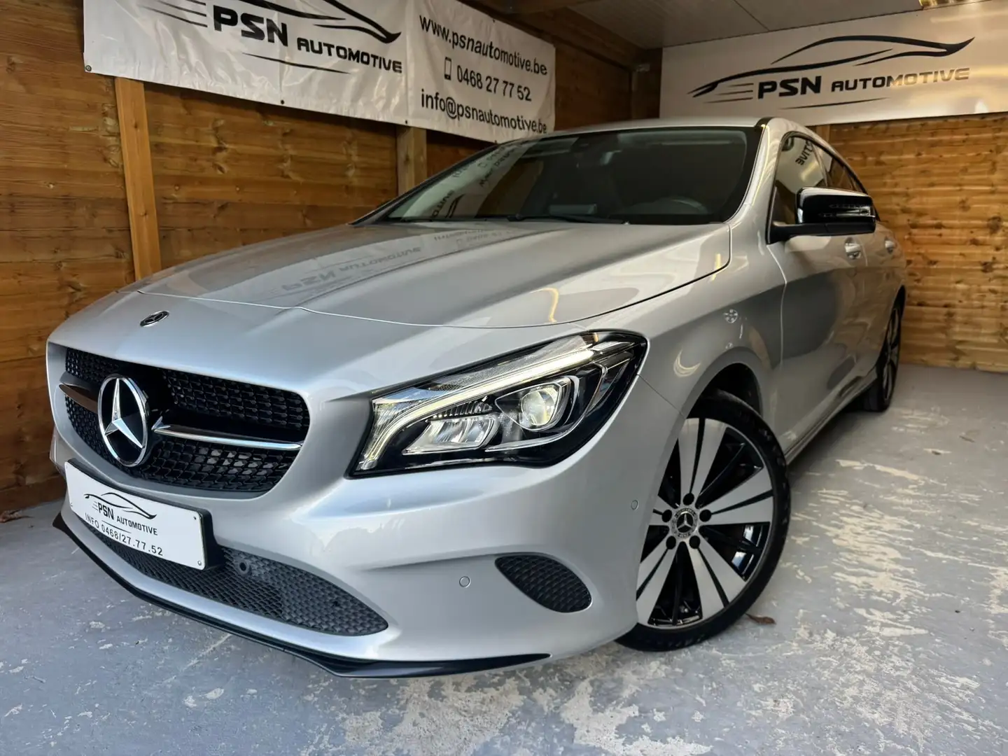 Mercedes-Benz CLA 180 CLA Shooting Brake 180 7G-DCT Peak Edition Zilver - 2