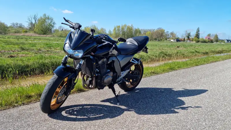 Kawasaki Z750 - foto 8