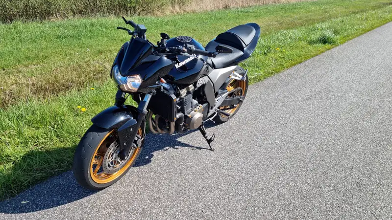 Kawasaki Z750