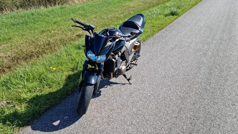 Kawasaki Z750 - foto 4