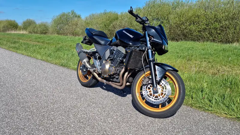 Kawasaki Z750 - foto 7
